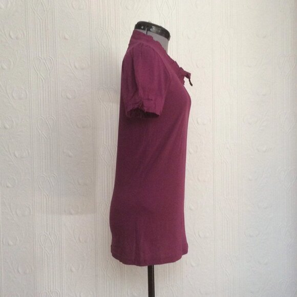 Vintage Marc Jacobs T-shirt excellent condition with bow at collar - Picture 2 of 4